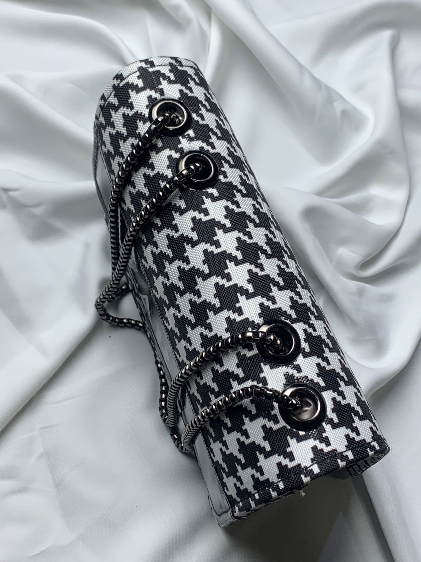 New Arrival Z Crossbody Handbag