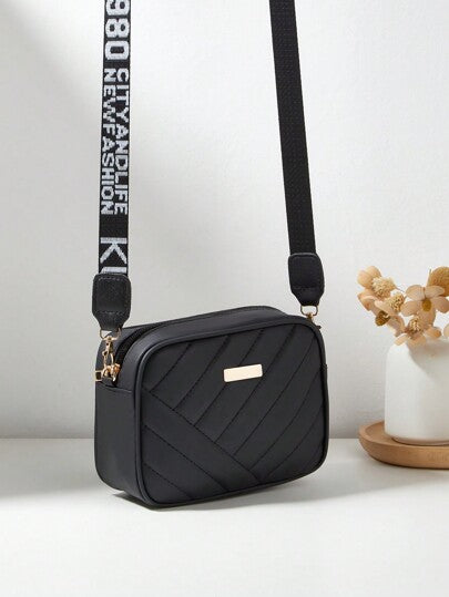 Aura Black Crossbody