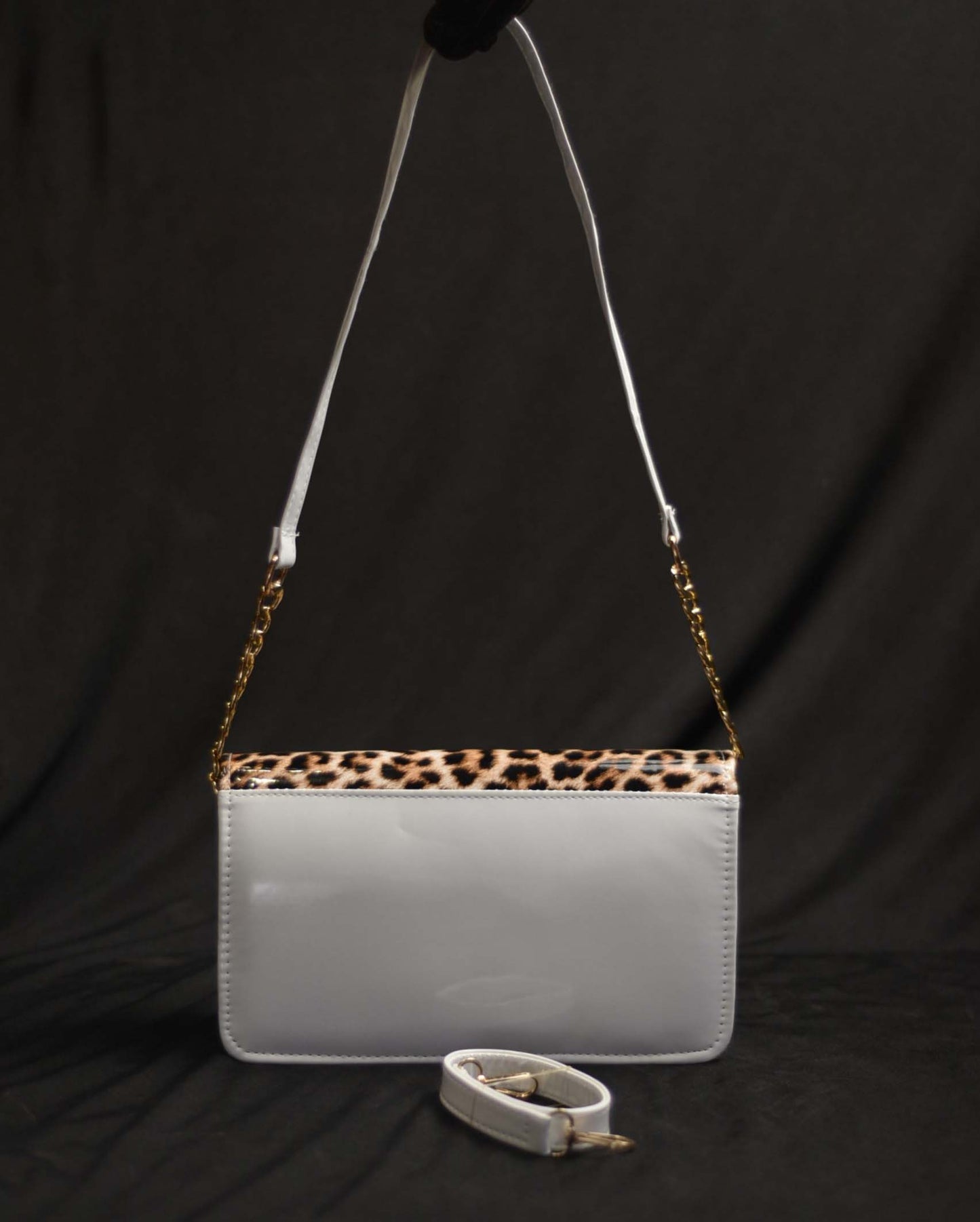 V Logo Structured Shoulder Bag-Ivory White Leopard