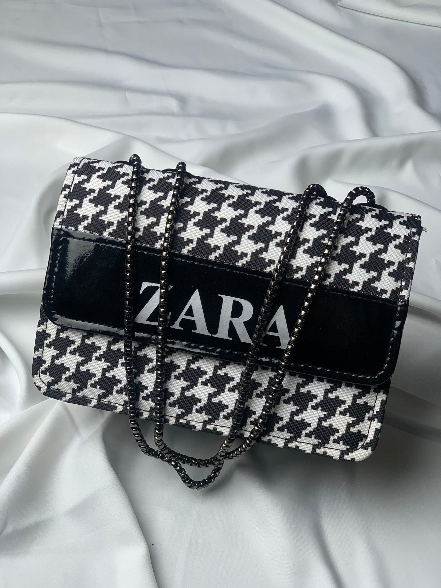 New Arrival Z Crossbody Handbag