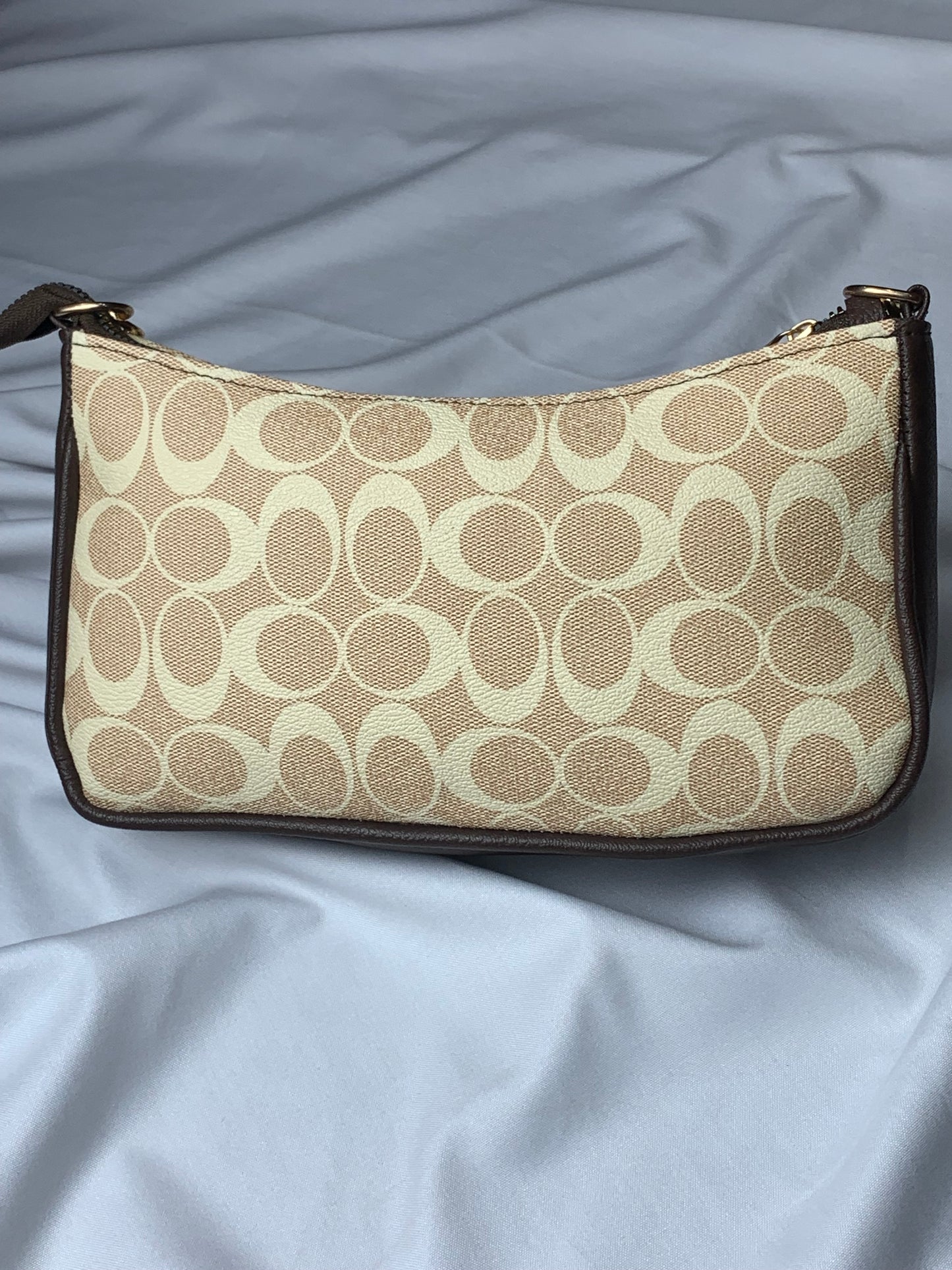 New Arrival CH Teri Shoulder Bag- Beige/B