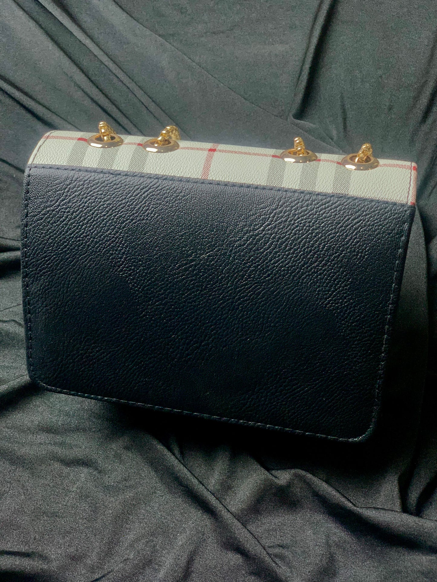 B Crossbody Handbag B-W