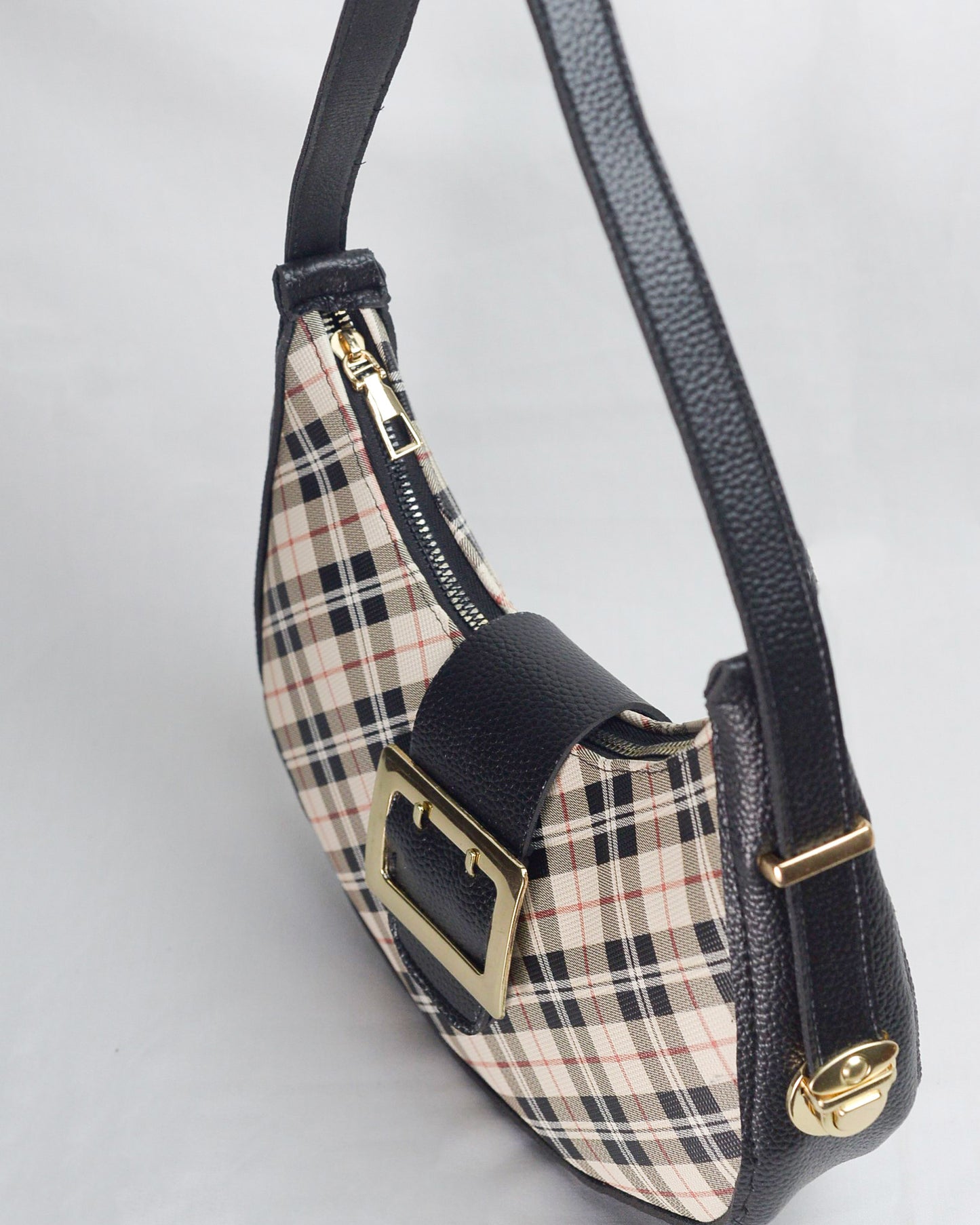 Heritage Buckle Bag – HB-01 (Black)