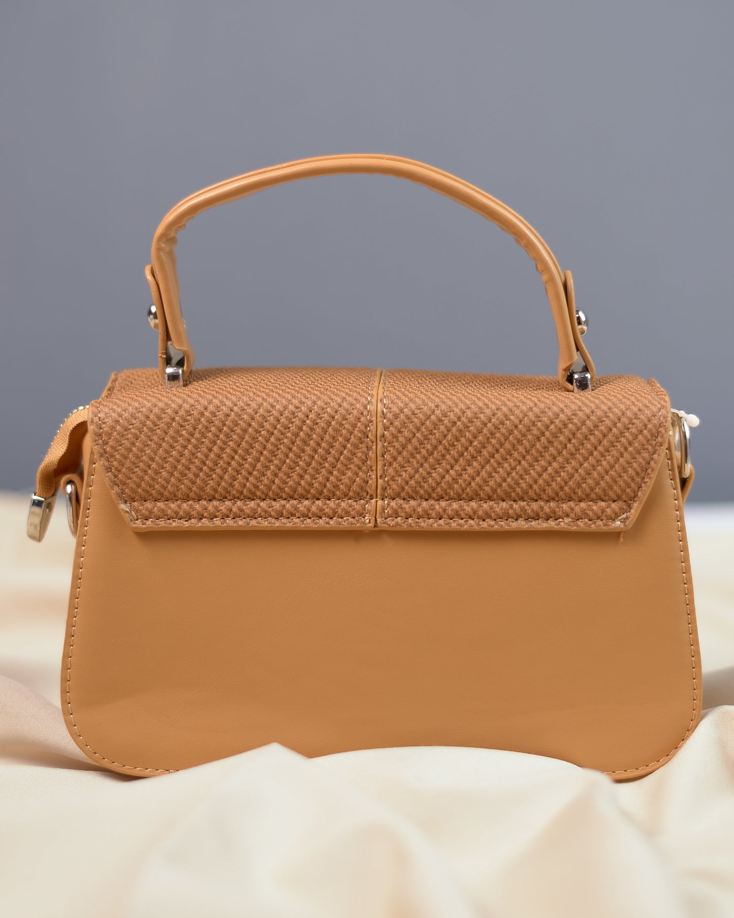 BB -Brown Handbag