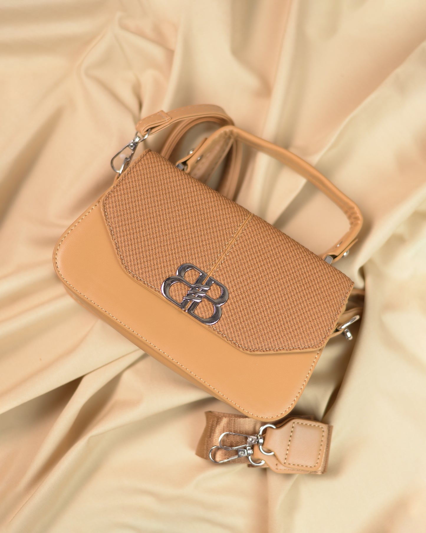 BB -Brown Handbag