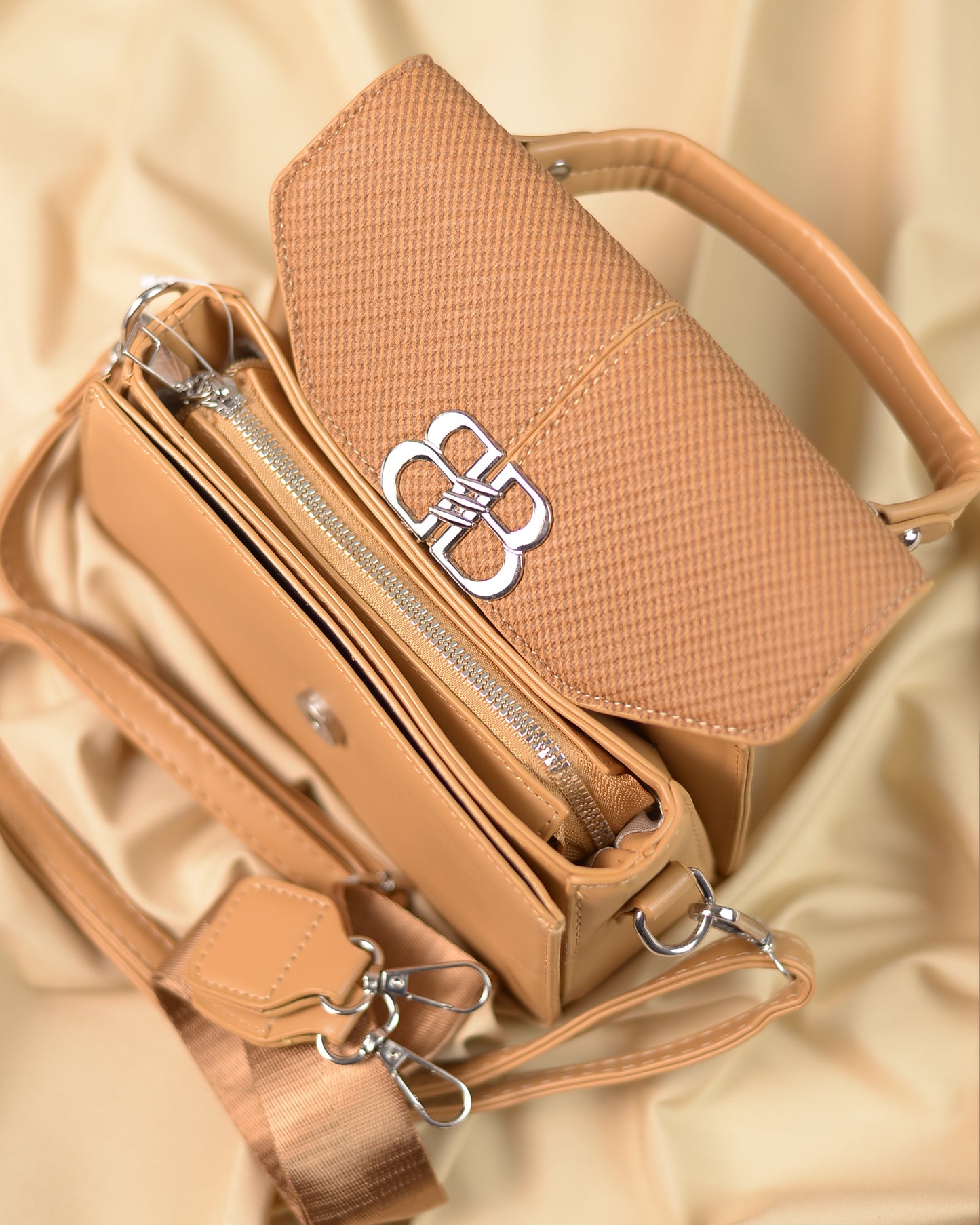 BB -Brown Handbag