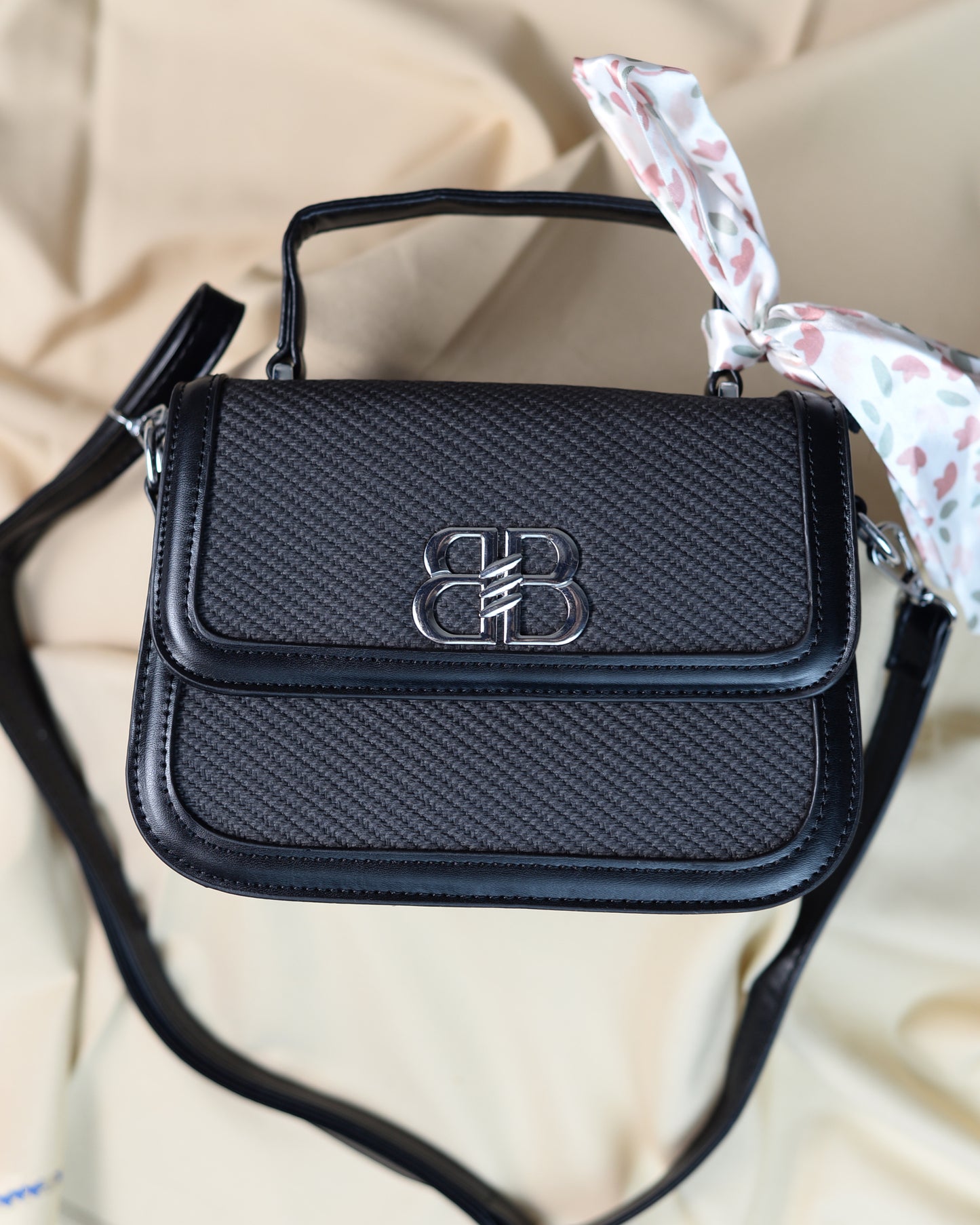 BB -Black Handbag