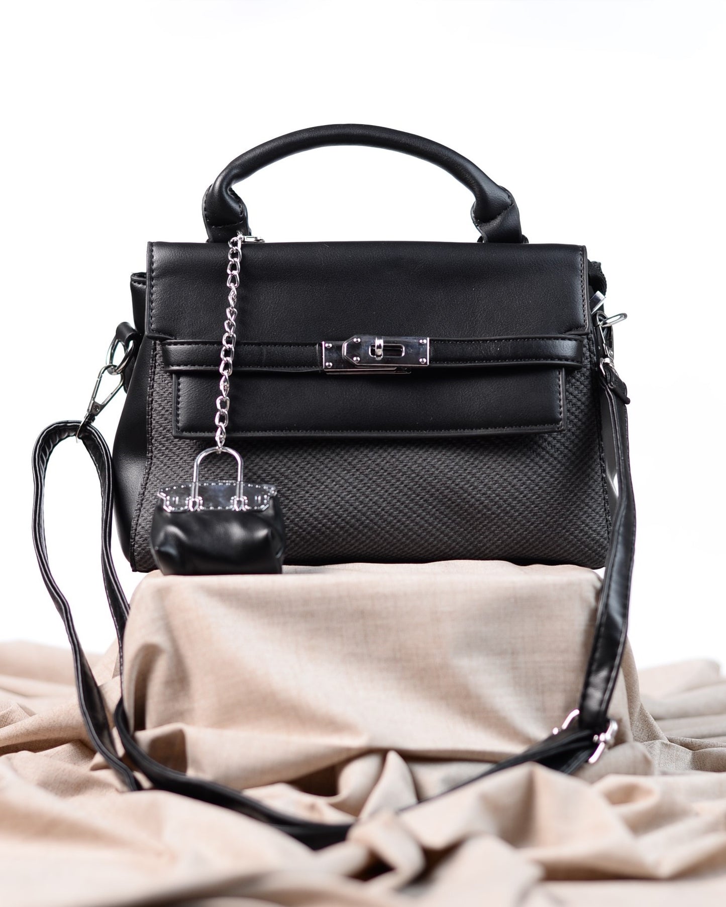 Retro Classic- Black