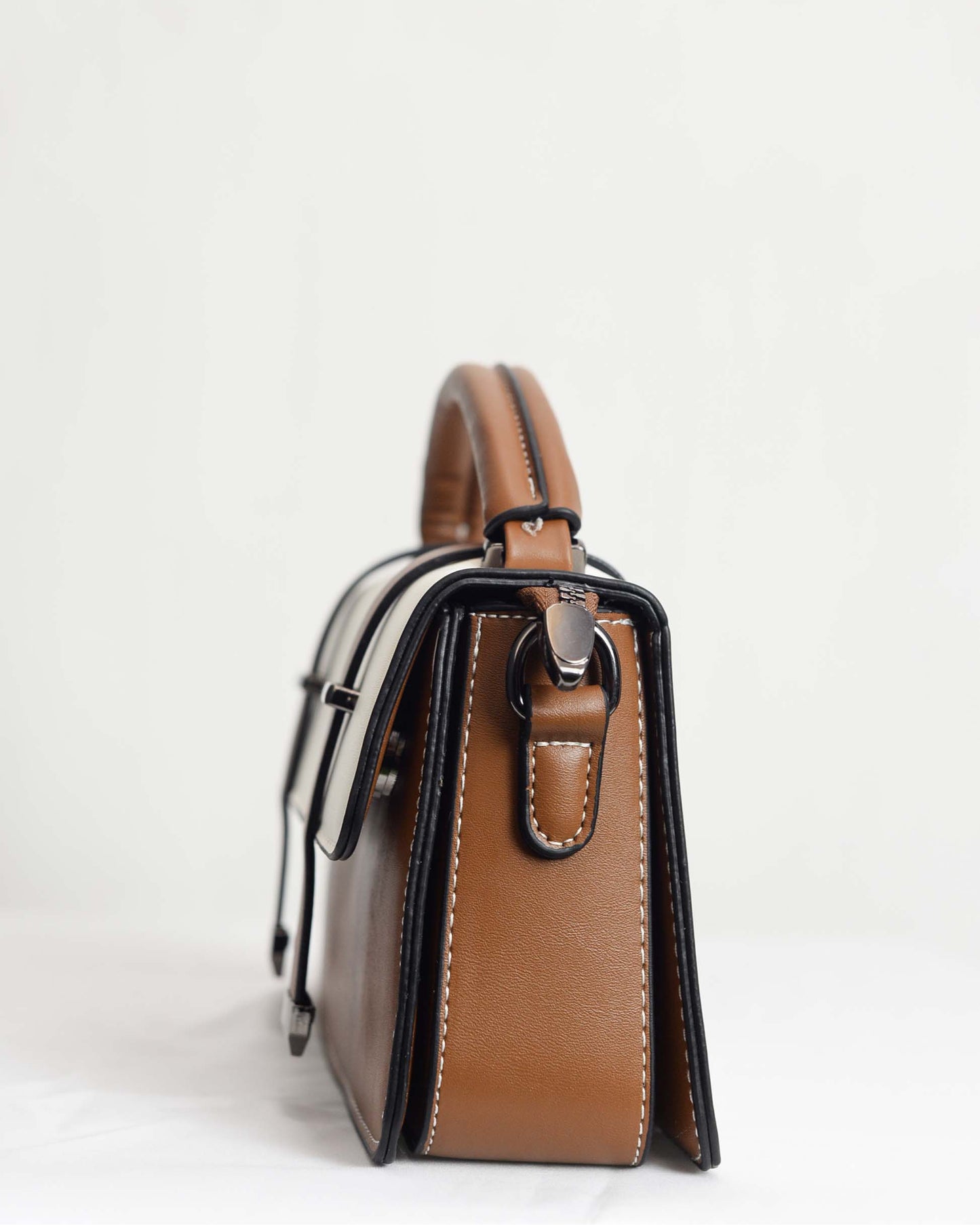 FE -Brown Handbag