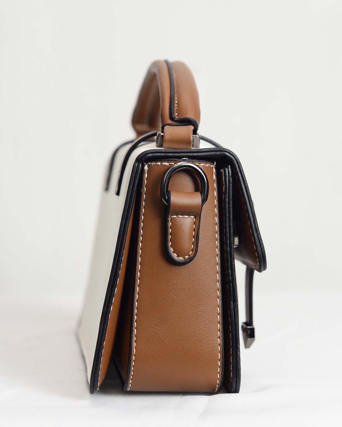 FE -Brown Handbag