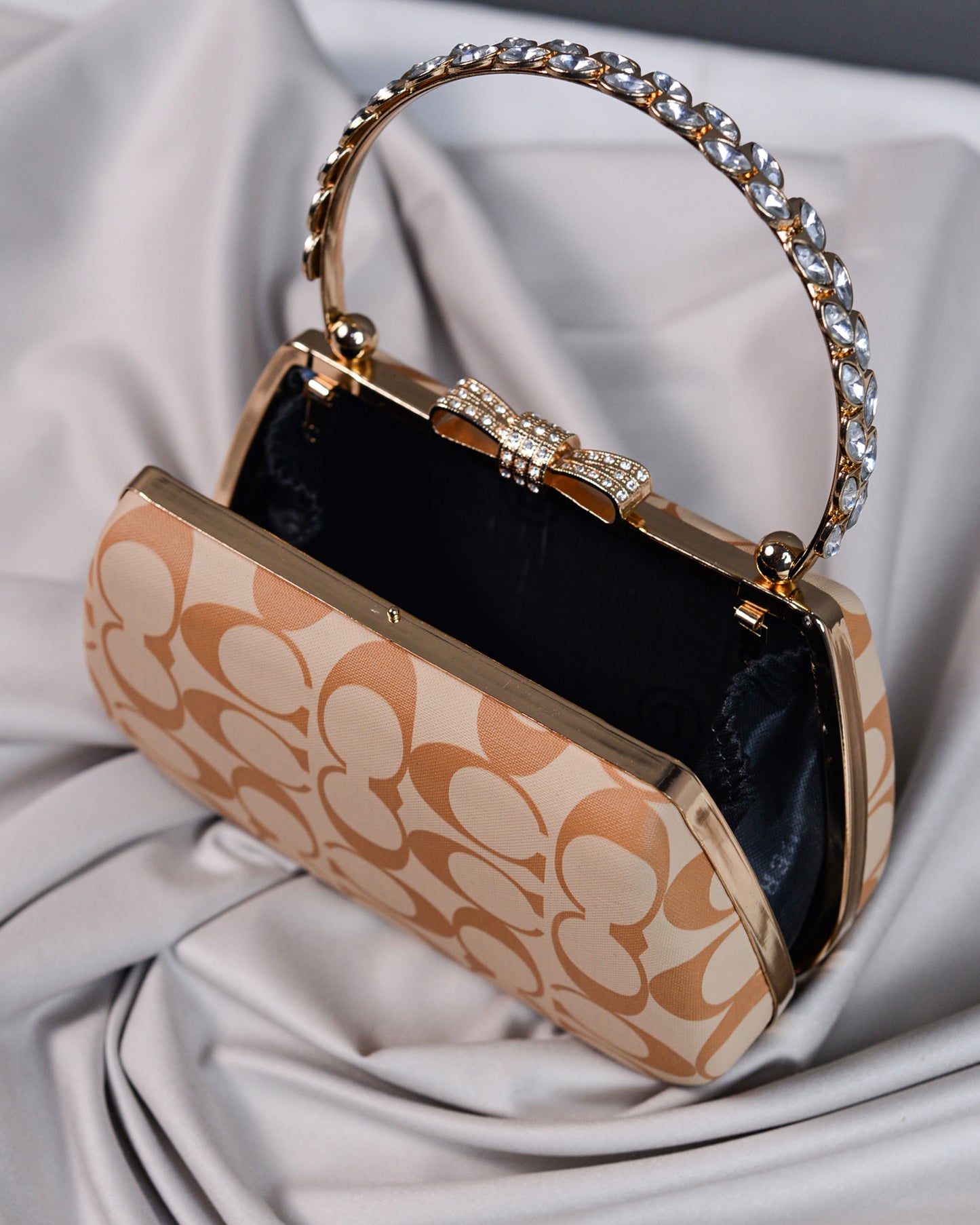 C Clutch- Dark Beige