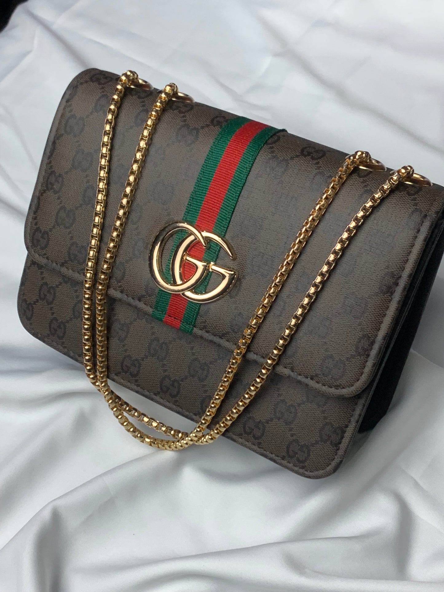 New Arrival Gucci Crossbody Handbag D-b