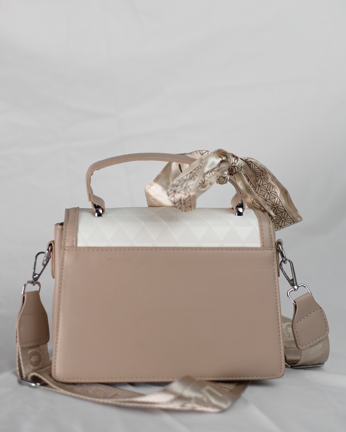 AUREL-Structured Crossbody Bag (Beige & White)