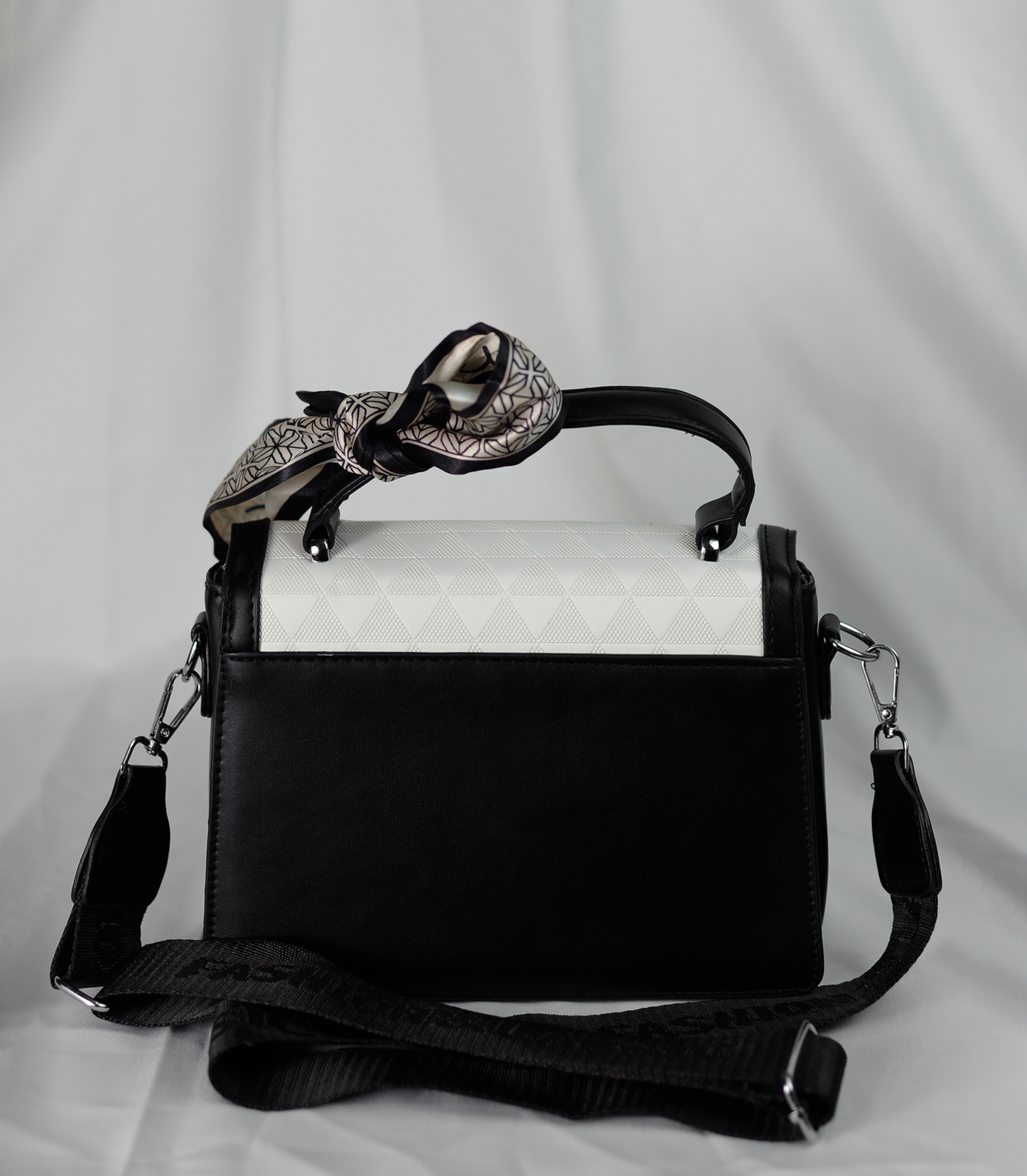 AUREL-Structured Crossbody Bag (White & Black)