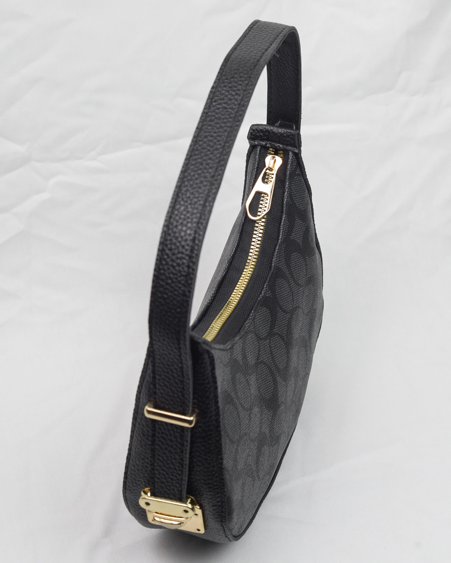 C Noir Loop Shoulder Bag