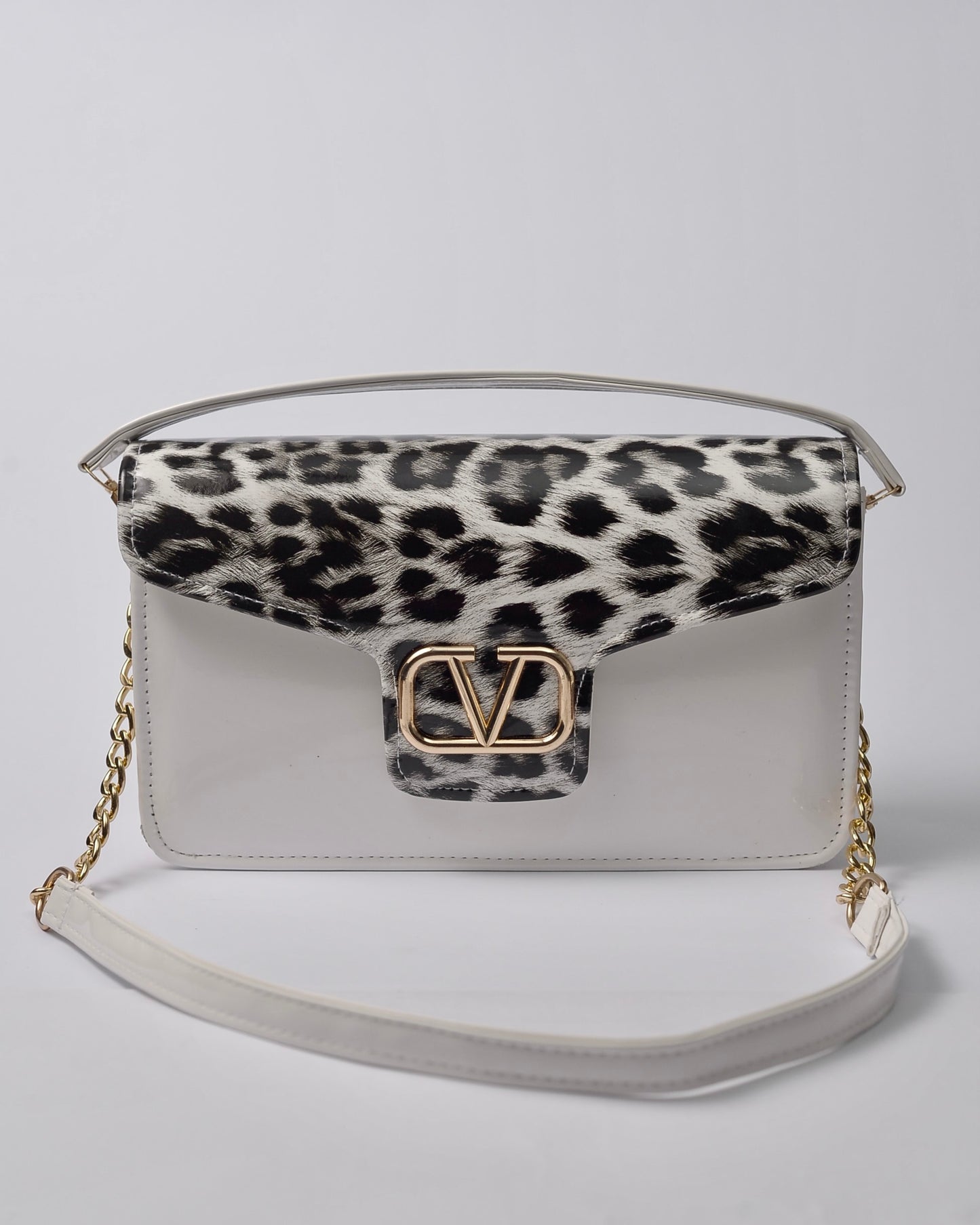 V-Logo Structured Shoulder Bag – Ivory Leopard