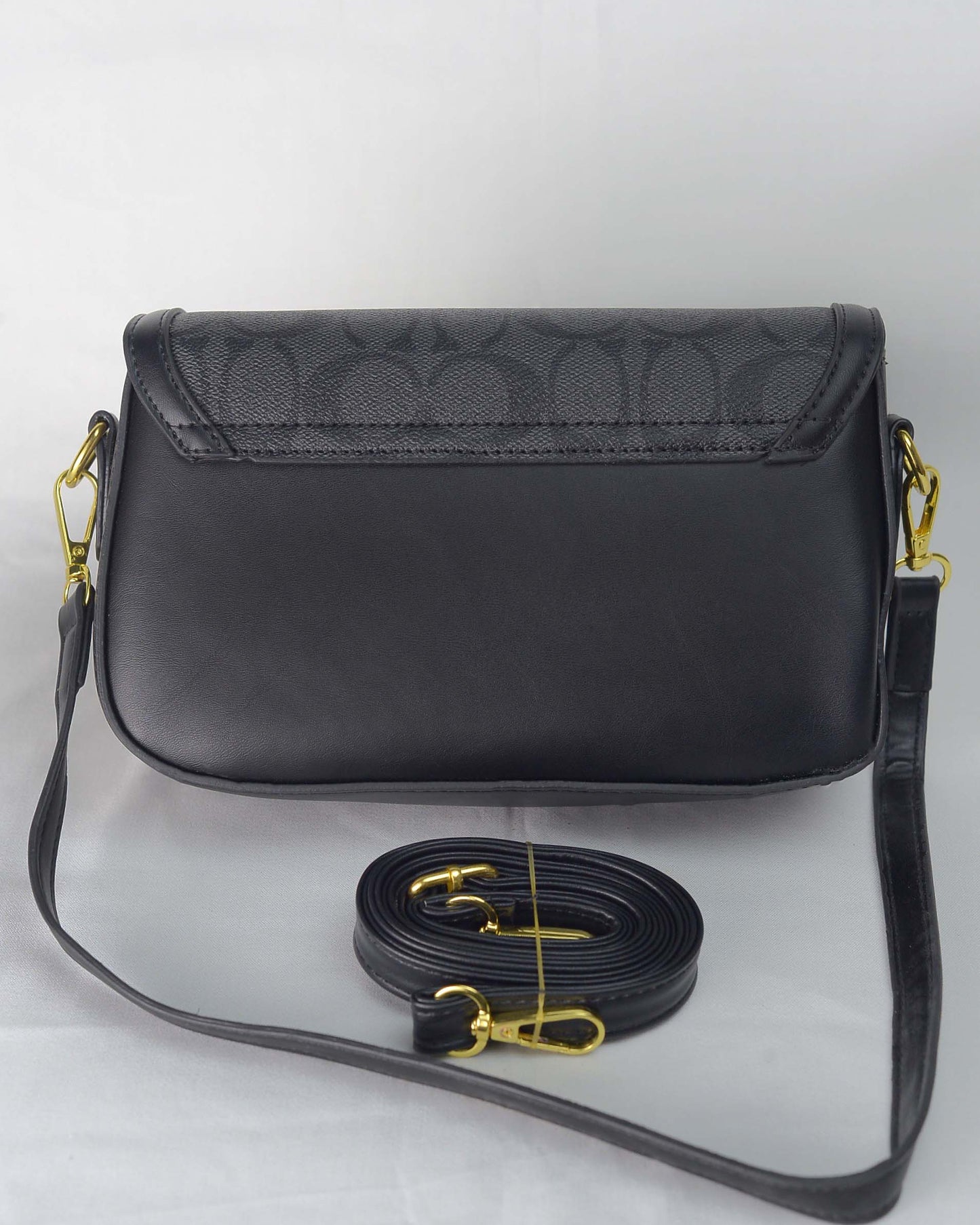 Premium Quality C Shoulder Bag-Black